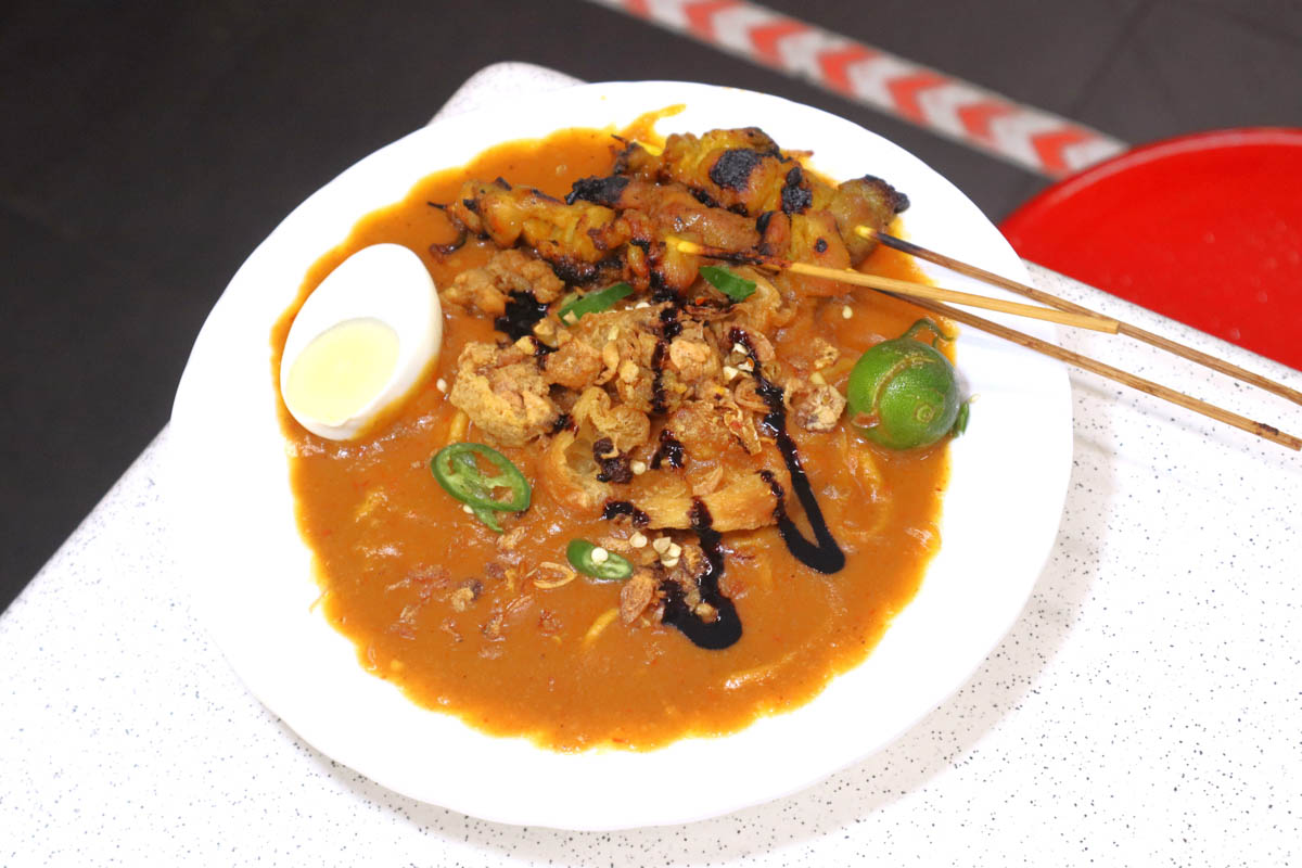 kim lee oriental - mee rebus satay