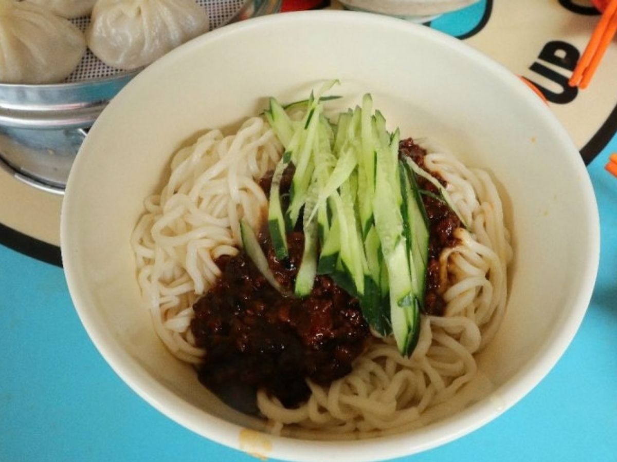 Shen Yang Feng Wei - zha jiang mian