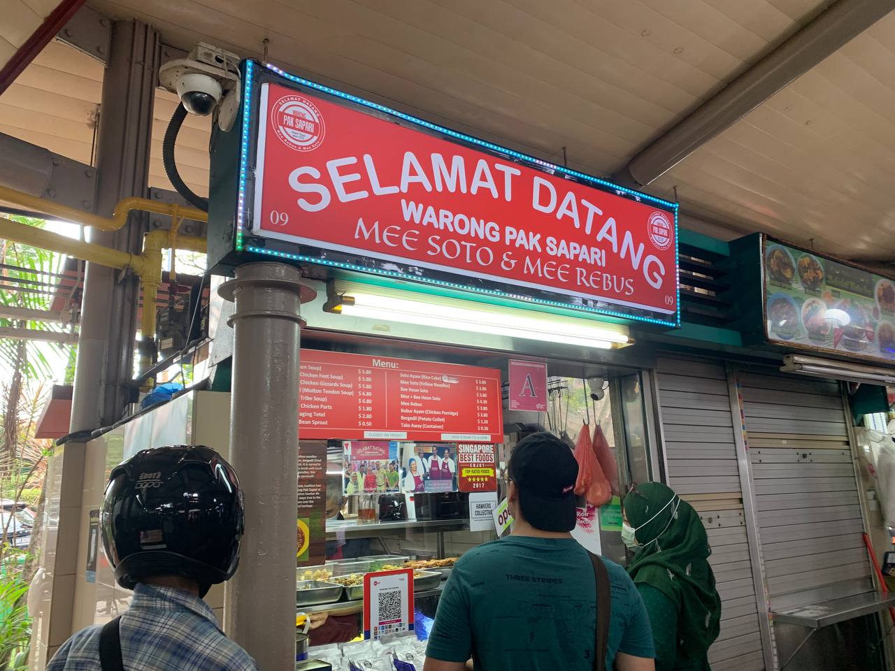 adam road food centre - warong pak sapari storefront