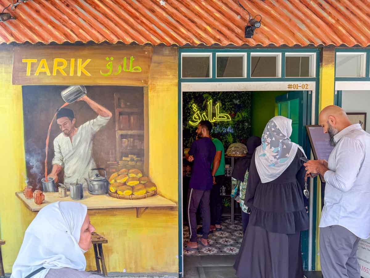 haji lane food guide - tarik storefront