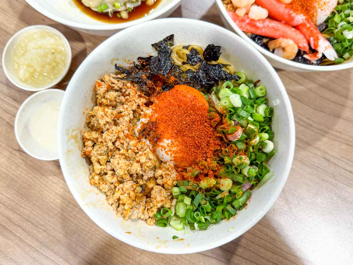 menya horikawa - spicy mazesoba