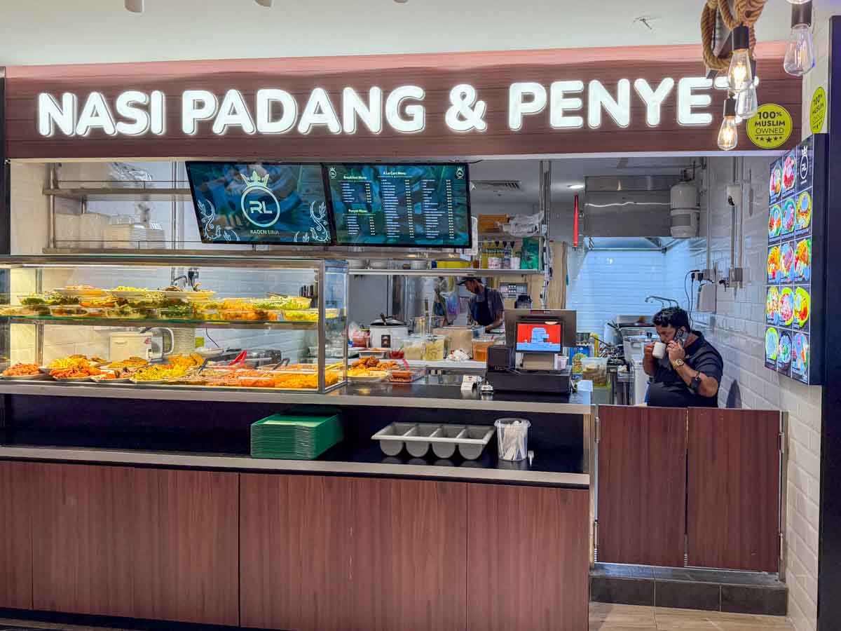 sinfoodie clarke quay - nasi padang & penyet stall