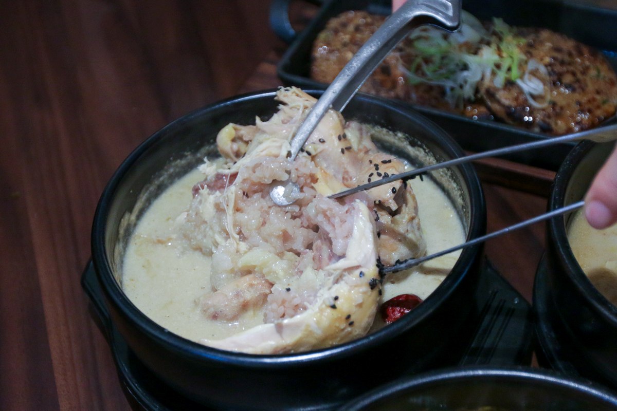 Bomul Samgyetang - energy samgyetang