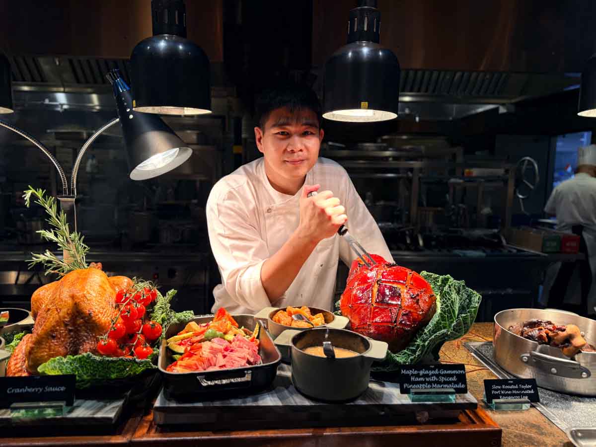 best restaurants Christmas - pan pac chef