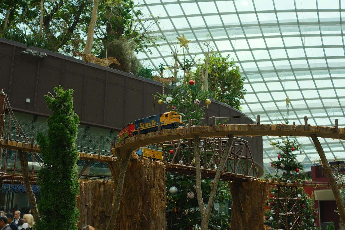 Christmas Train Show - American trains