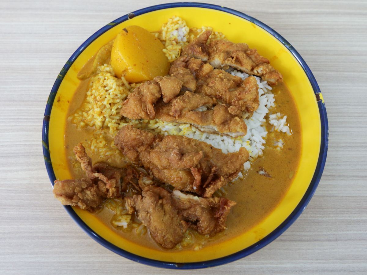 Dong Lai Shun - chicken cutlet curry rice Dong Lai Shun - chicken cutlet curry rice