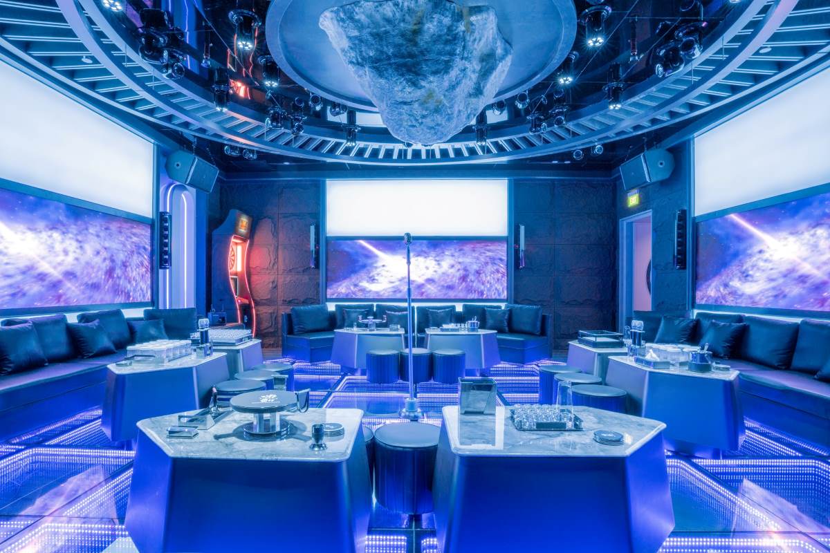 Indoor activities Singapore - HaveFun Karaoke