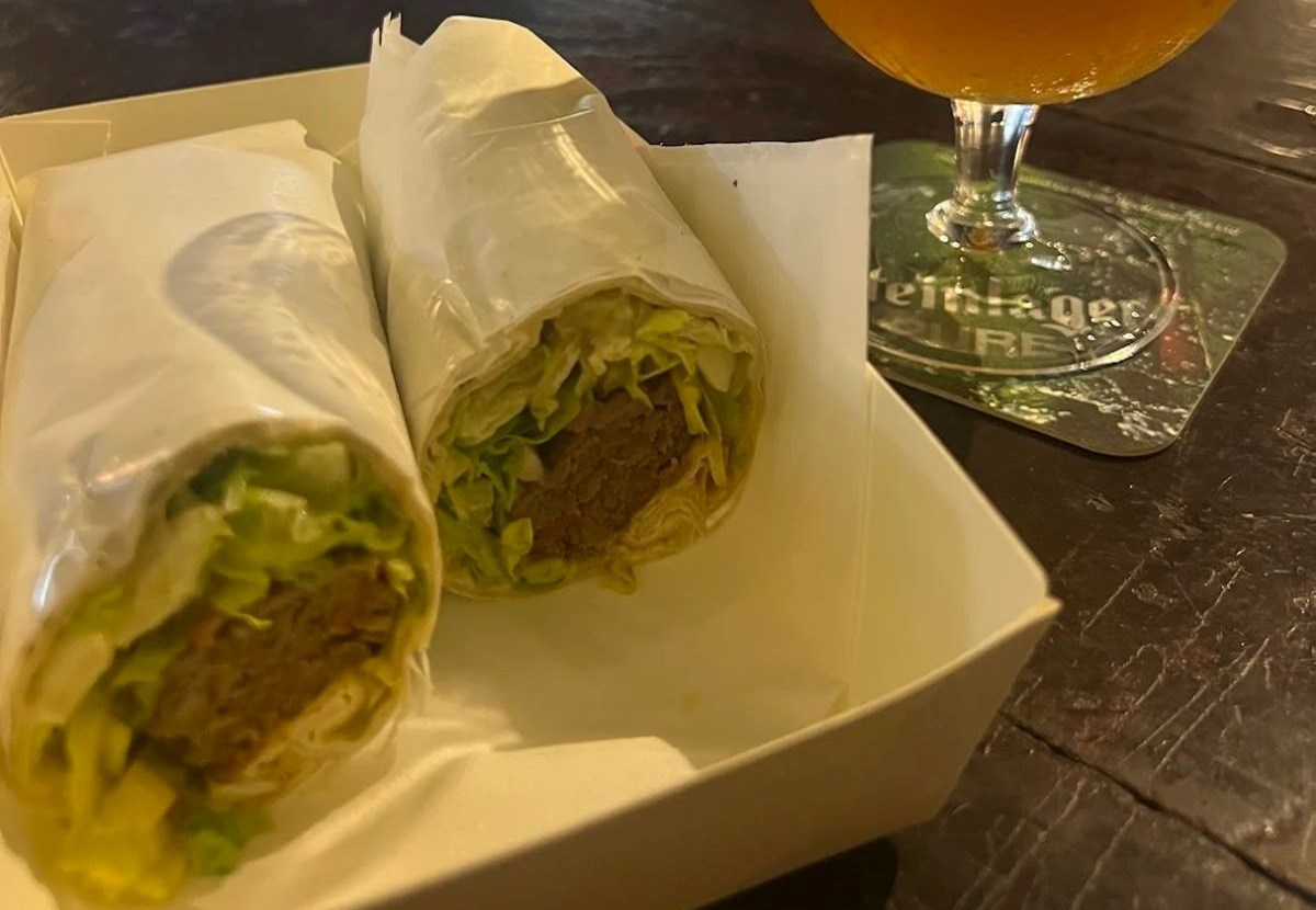 Kebabs Guide - Pete's Mediterranean kebab