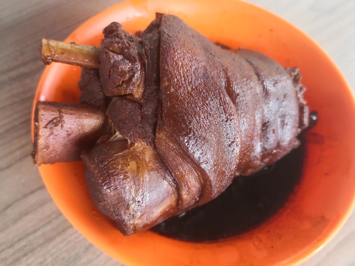 Pig Trotter Guide - Han Jia pig trotter