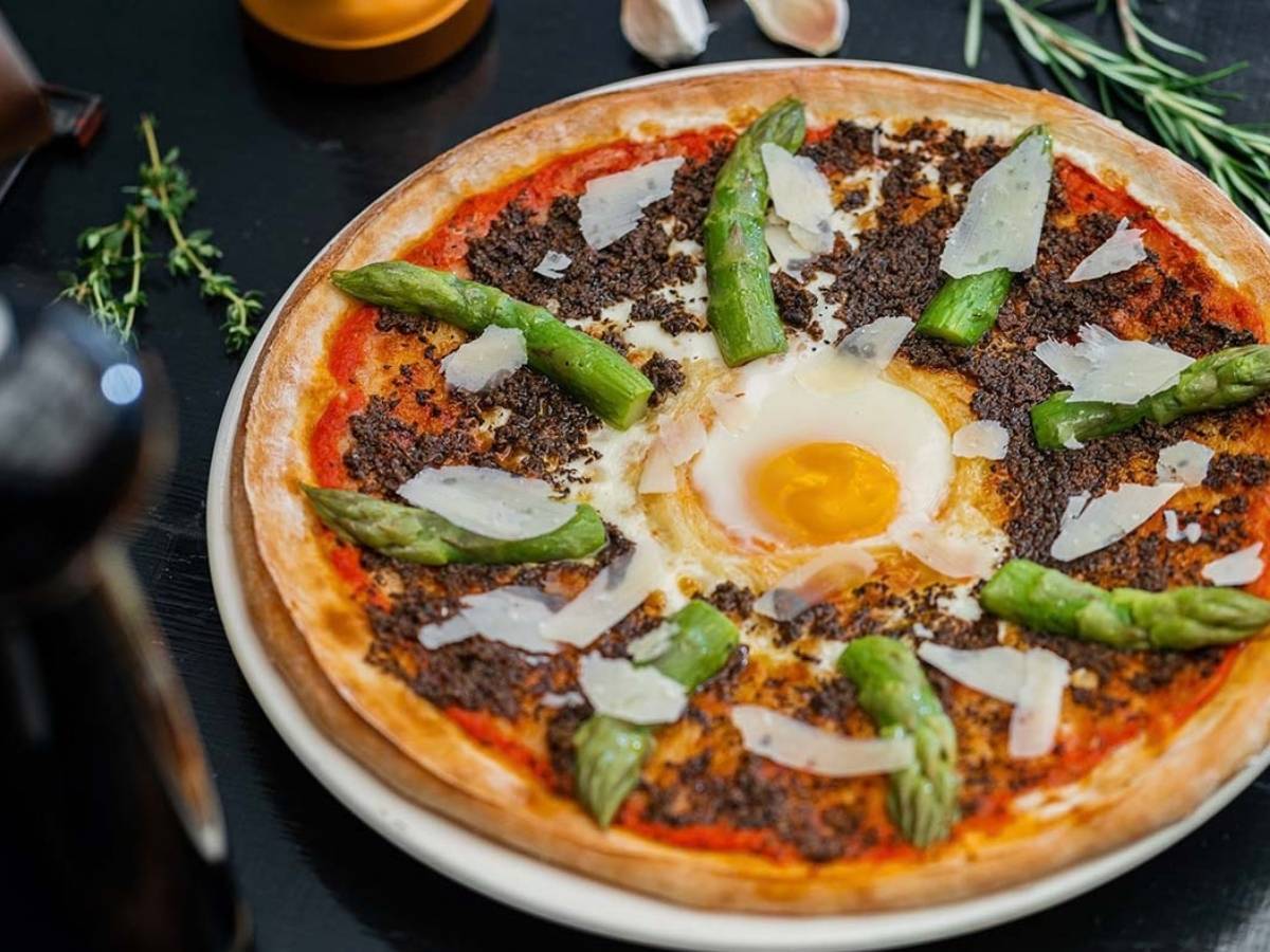 pizza joints - pizza la nonna