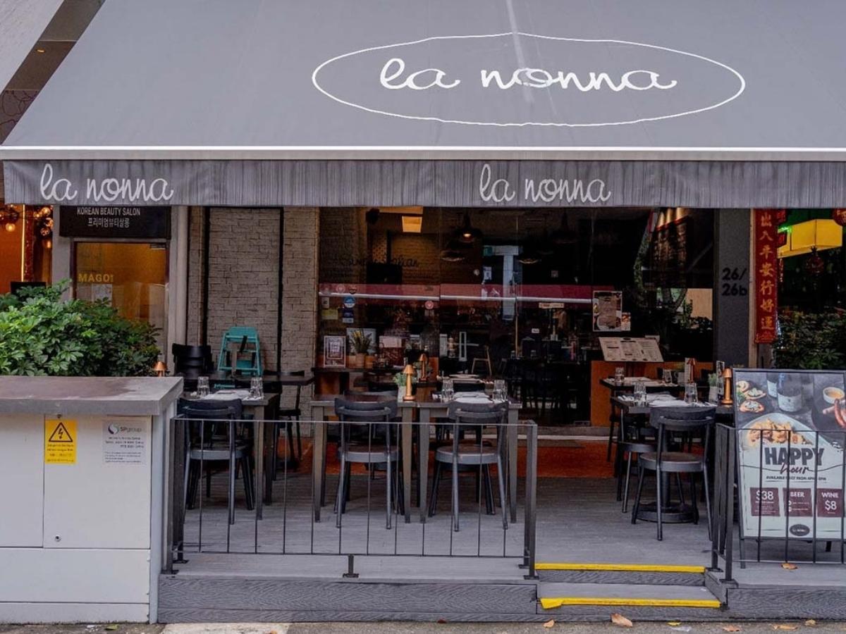Pizza - La Nonna exterior