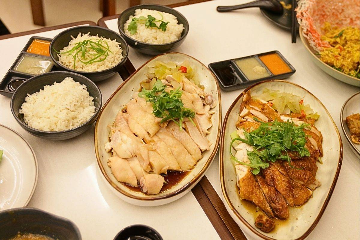 Tiong Bahru Chicken Rice Takashimaya - chicken rice set