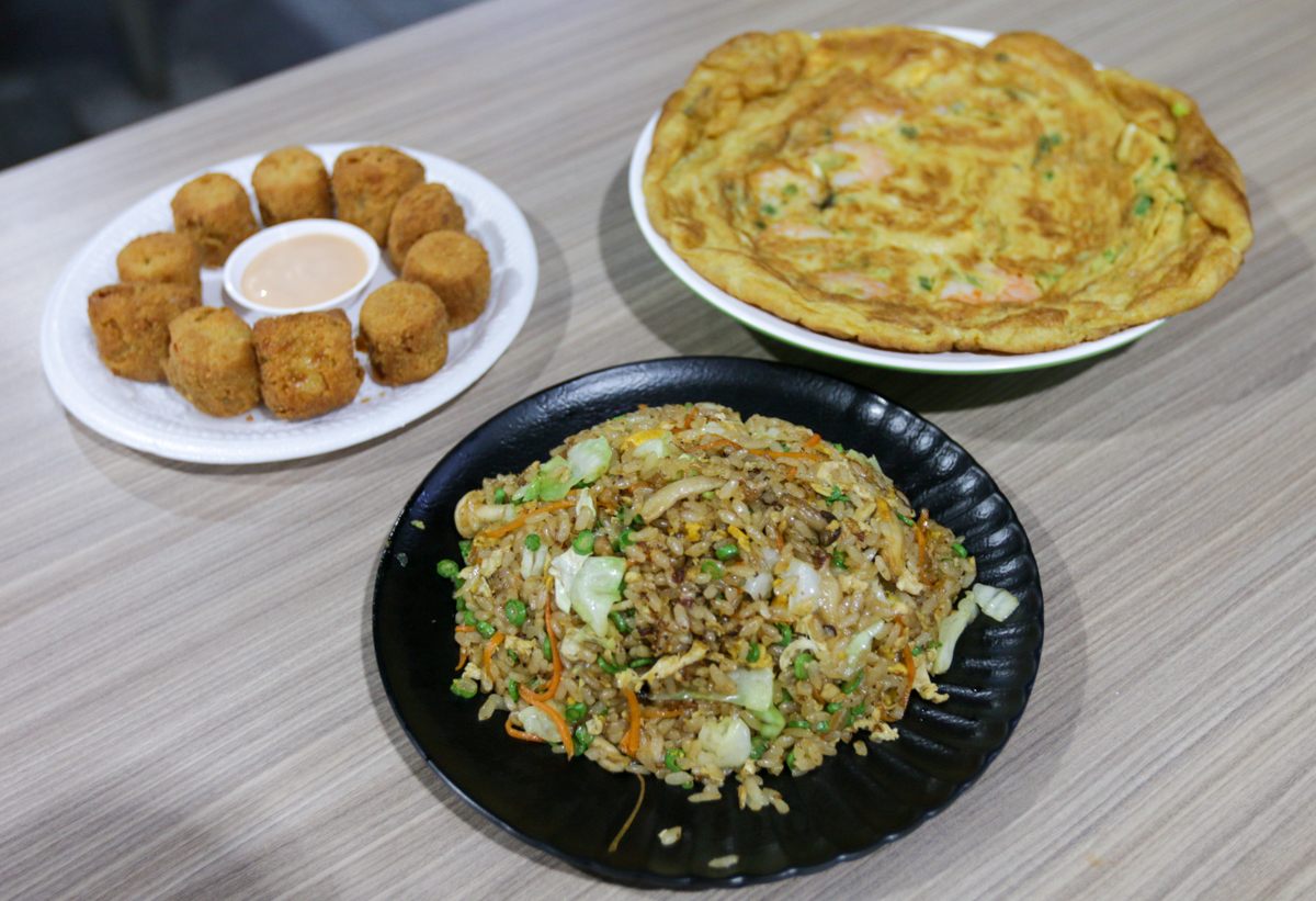 Yi Dynasty Fried Rice - everything tried