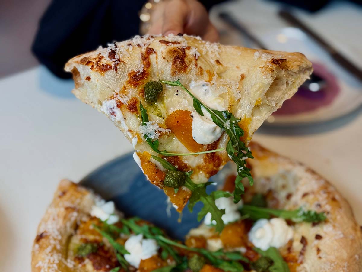 Super Blonde - Pizza