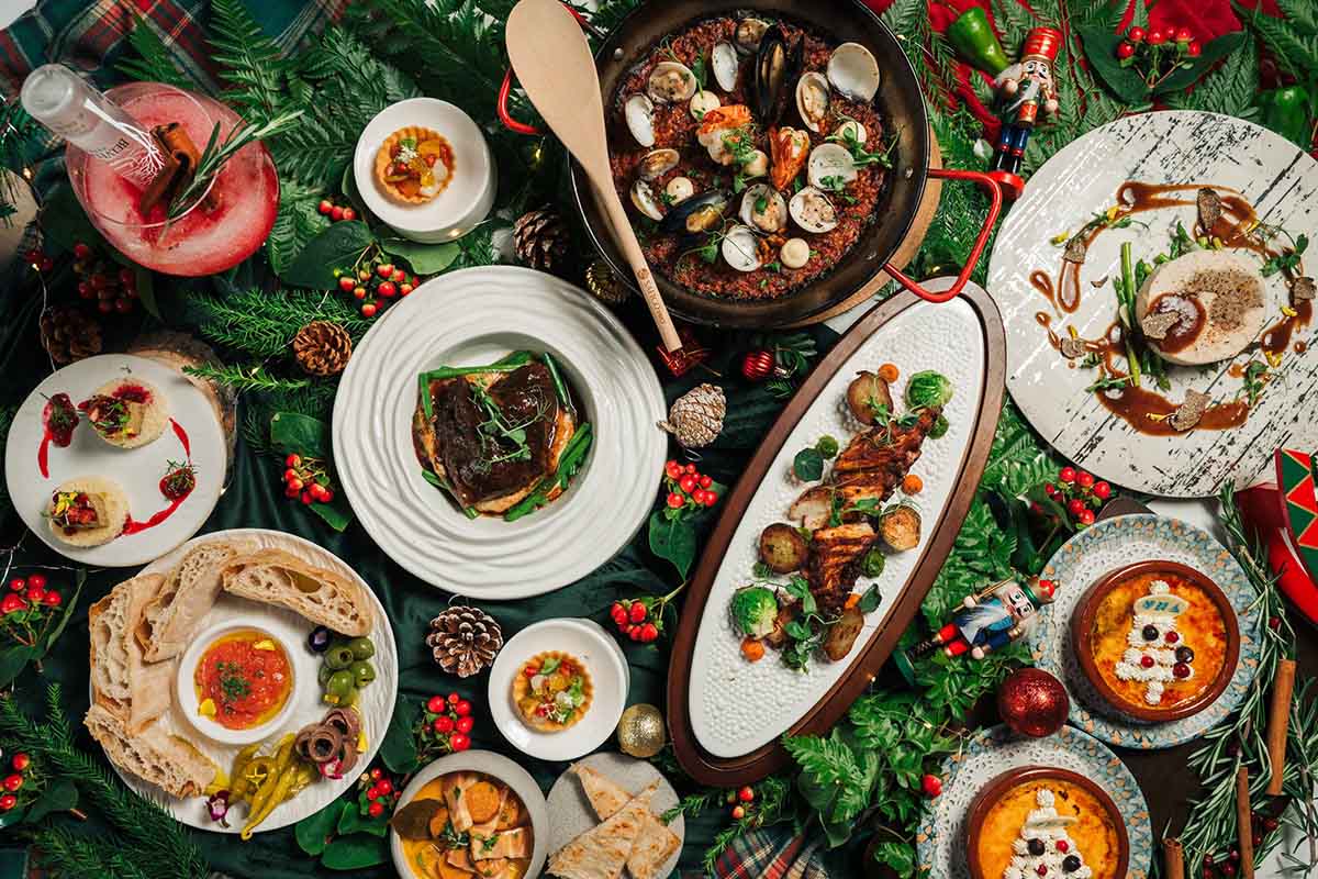 christmas restaurants 2025 - una at alkaff mansion communal menu