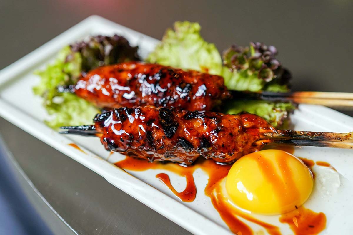 Yakitori Syokudo Yae - Chicken meatball