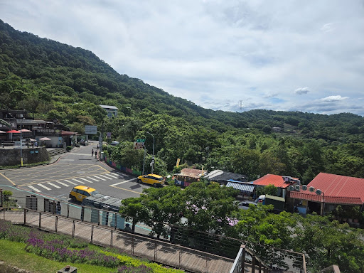 taiwan - car park view