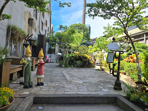 taiwan - park decor