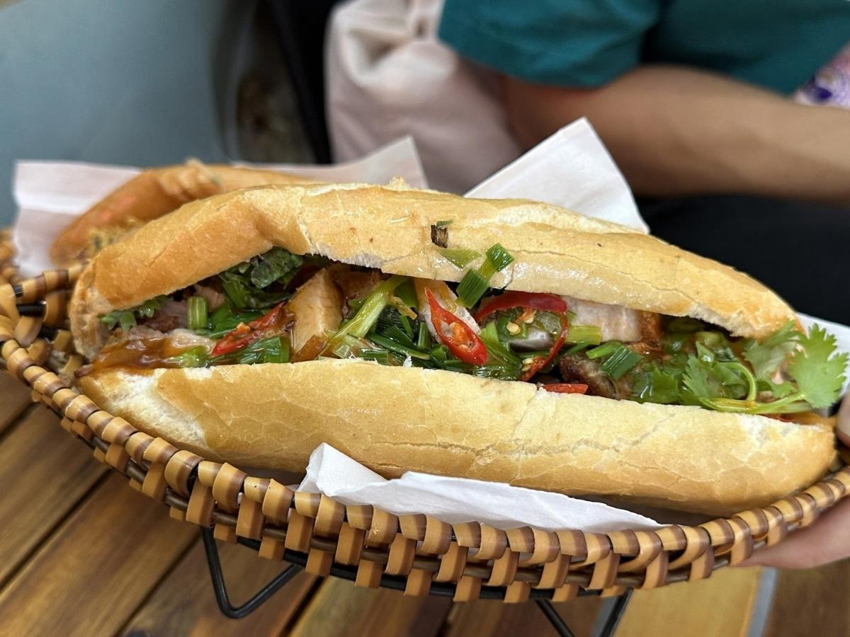 Hi Banh Mi -Roasted Pork Banh Mi