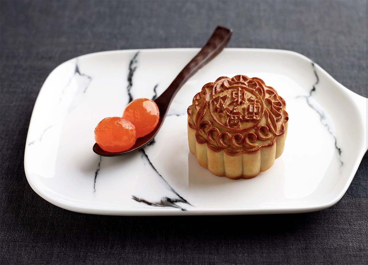 east ocean - mooncake