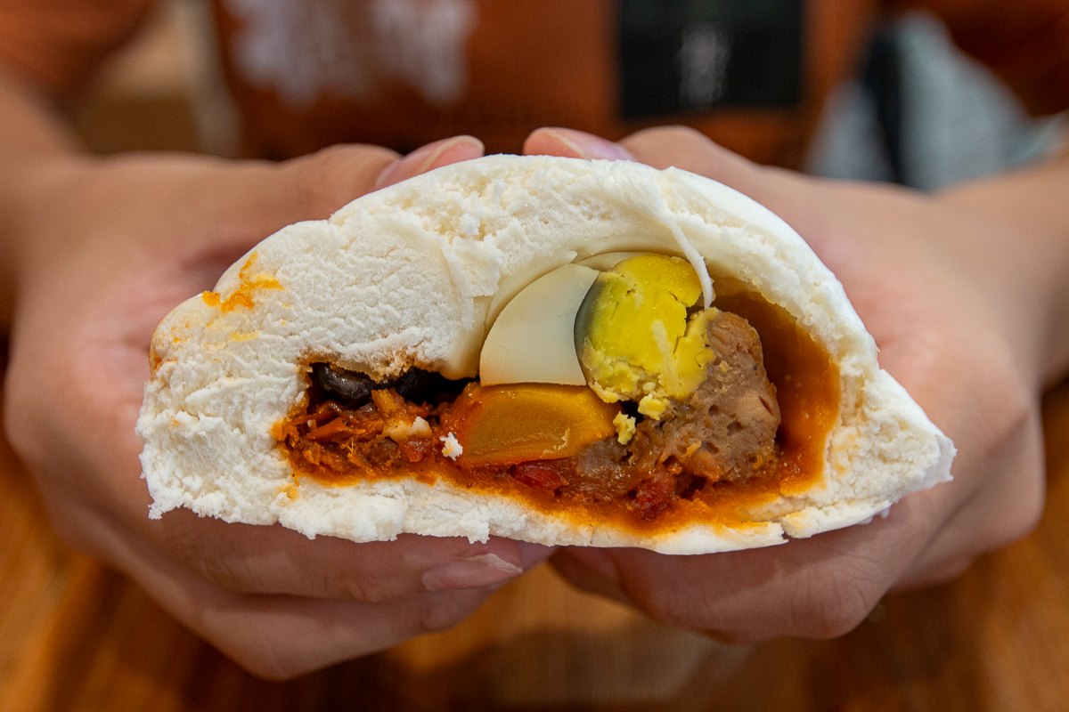 Warung Dimsum - jumbo nury abalone pau cross-section Warung Dimsum - jumbo nury abalone pau cross-section
