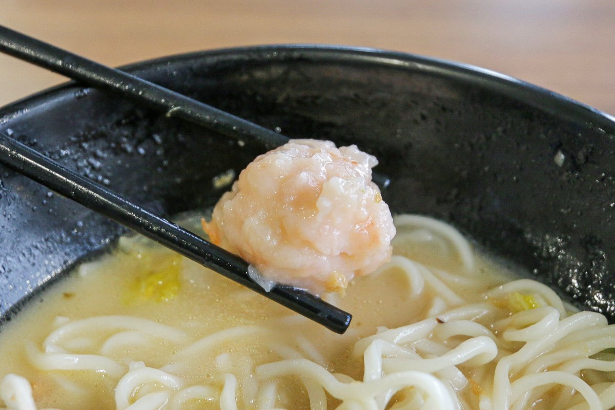 You Fu Ban Mian Ramen - prawn paste ball You Fu Ban Mian Ramen - prawn paste ball