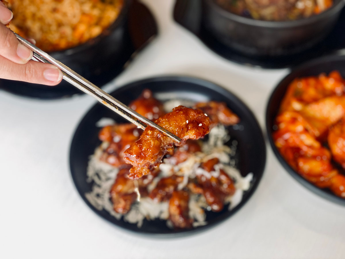 A Jeo Ssi Kimchi Ramen - Chicken