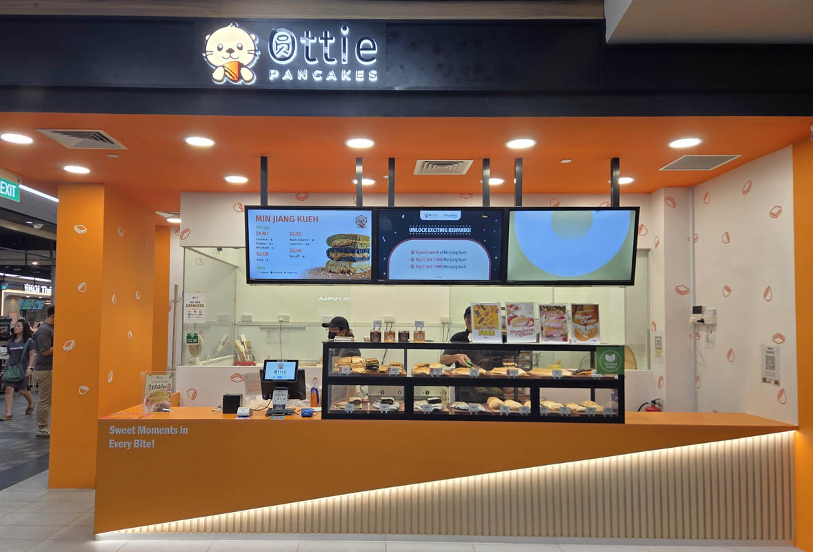 min jiang kueh showdown - ottie pancakes