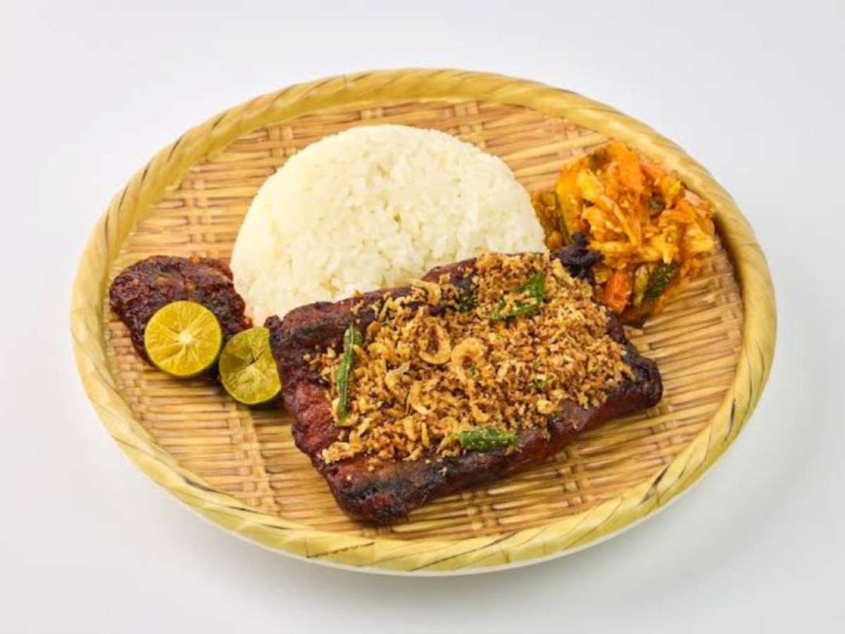 Ayam Berempah opens - unagi berempah