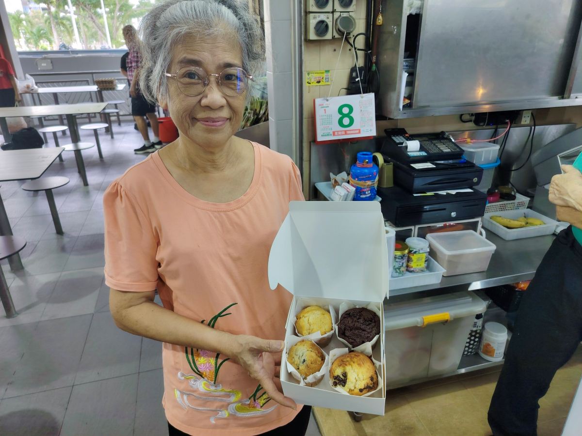 Bakes N Bites - stall owner Christina Bakes N Bites - stall owner Christina