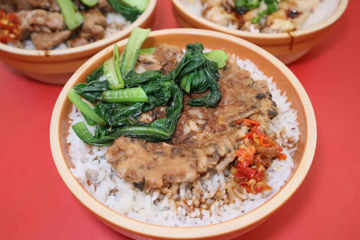 canton steamed rice - pork pattie