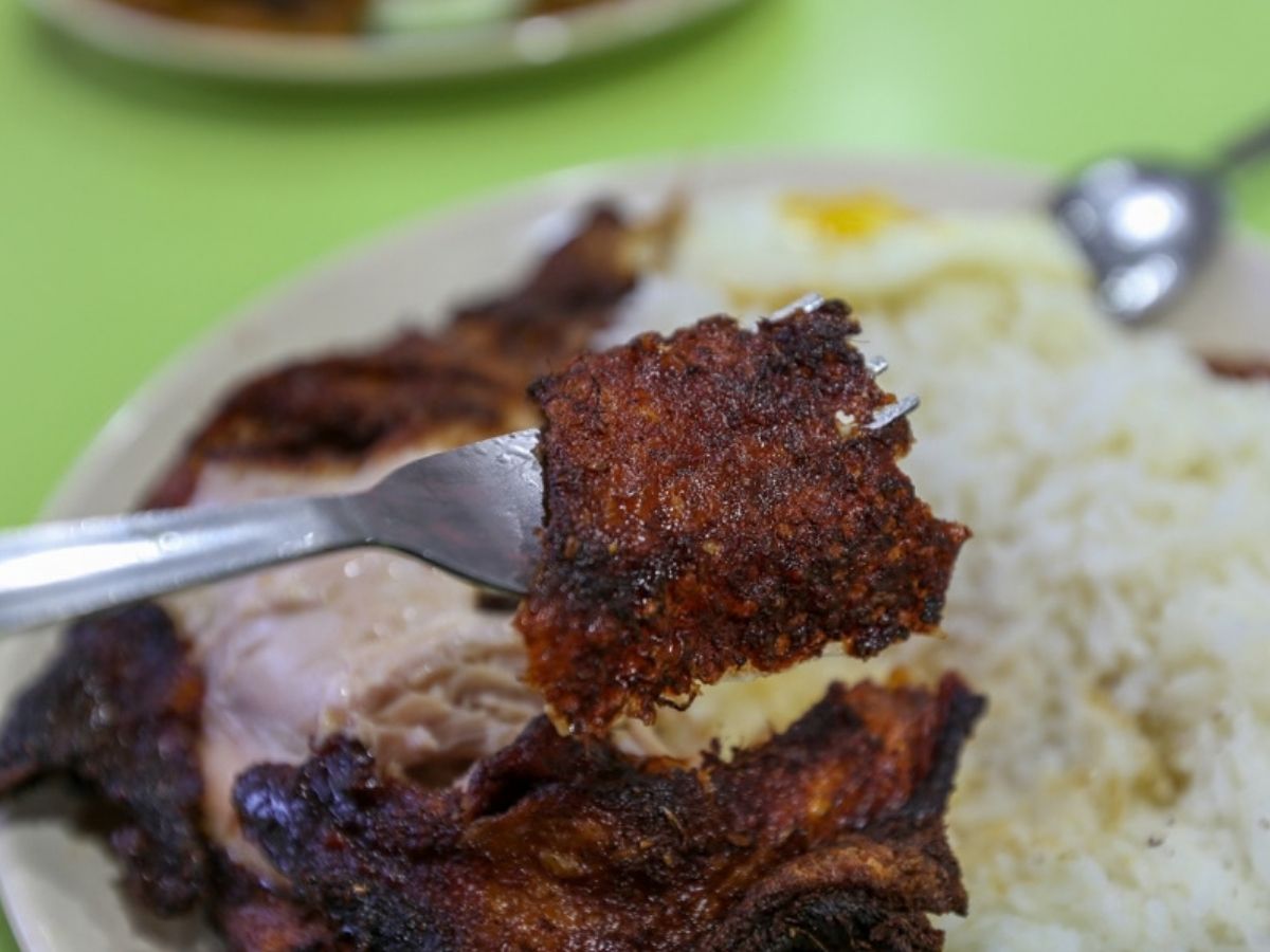 Spicy wife - aromatic chicken skin