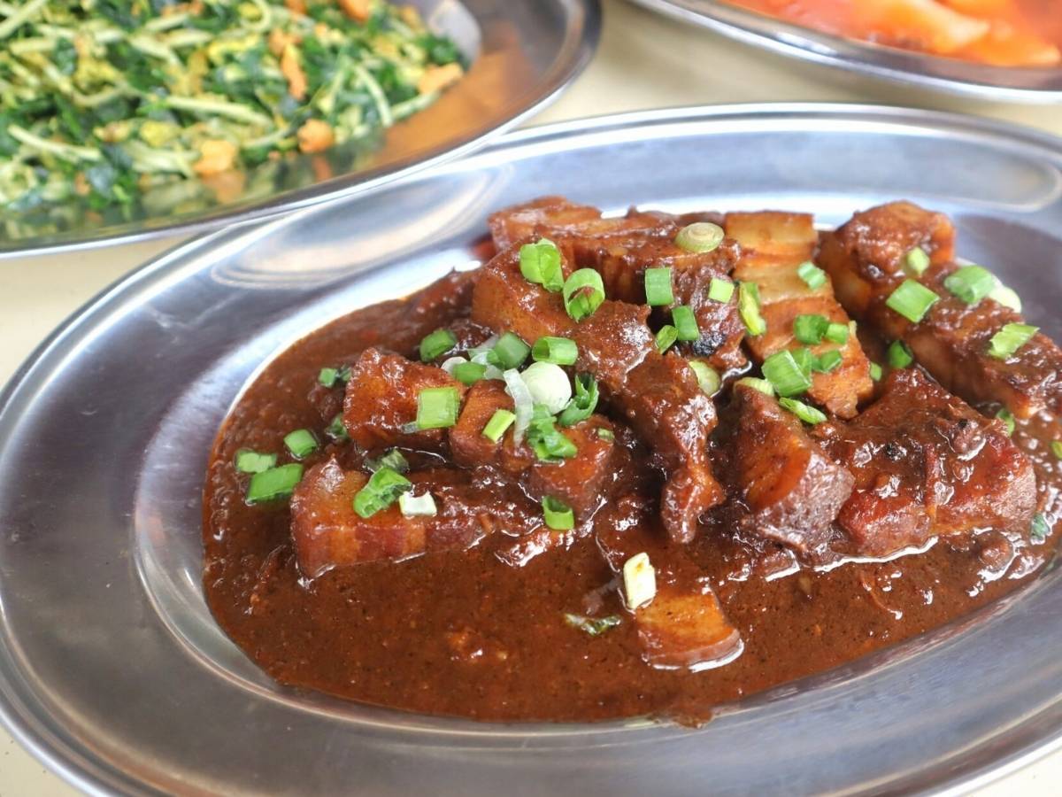 Tracy’s Sarawak Kitchen - hakka braised pork
