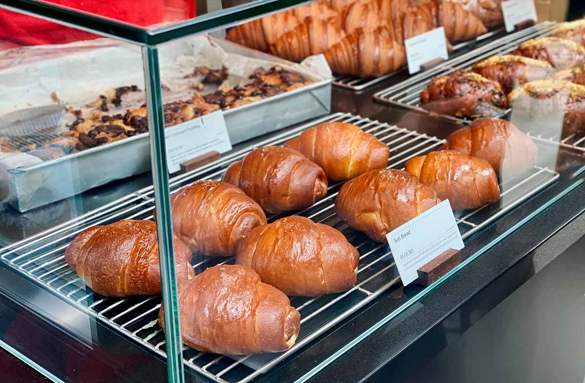 KLCG Bakery - Salt bread