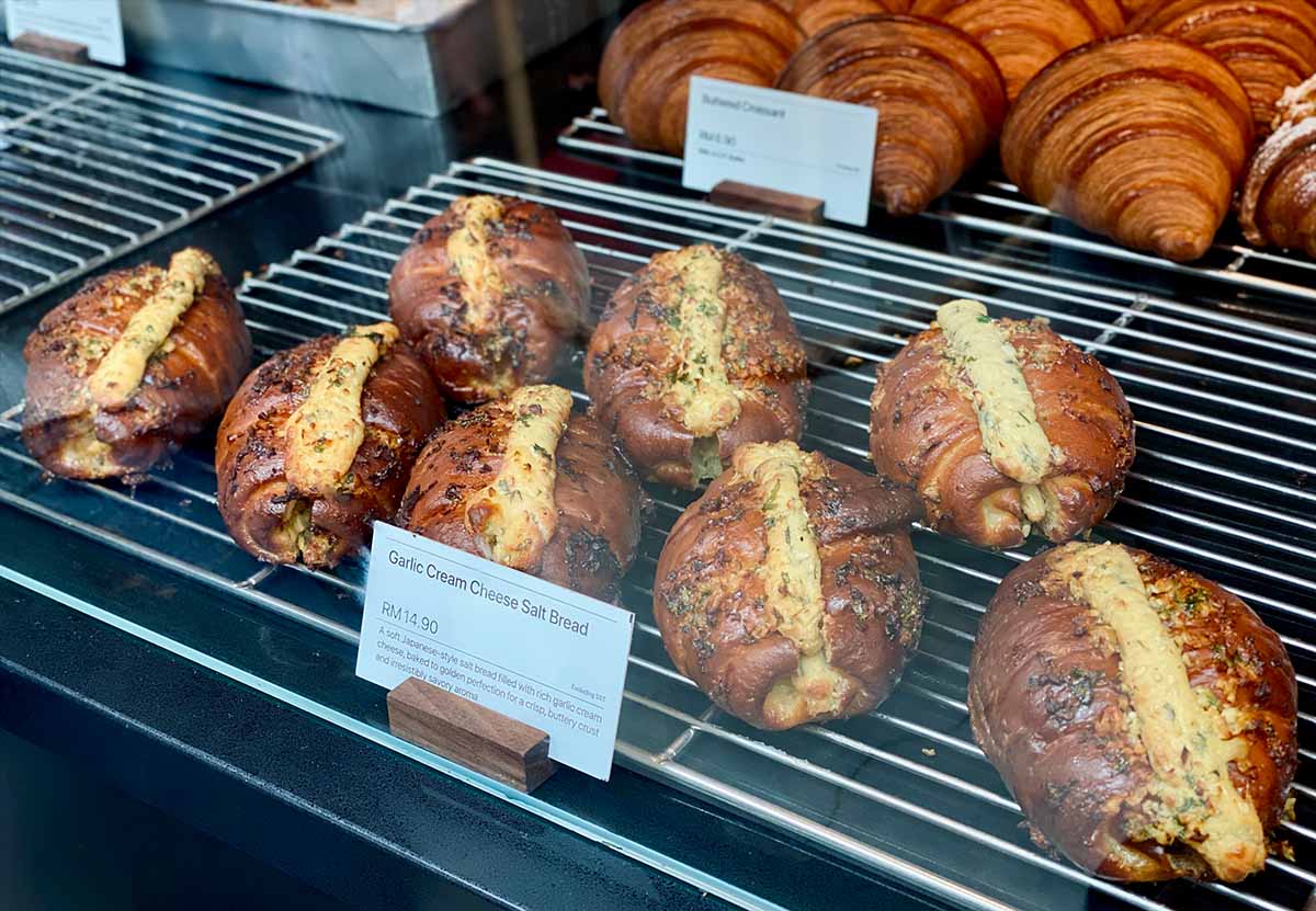 KLCG Bakery - Garlic Cream Cheese