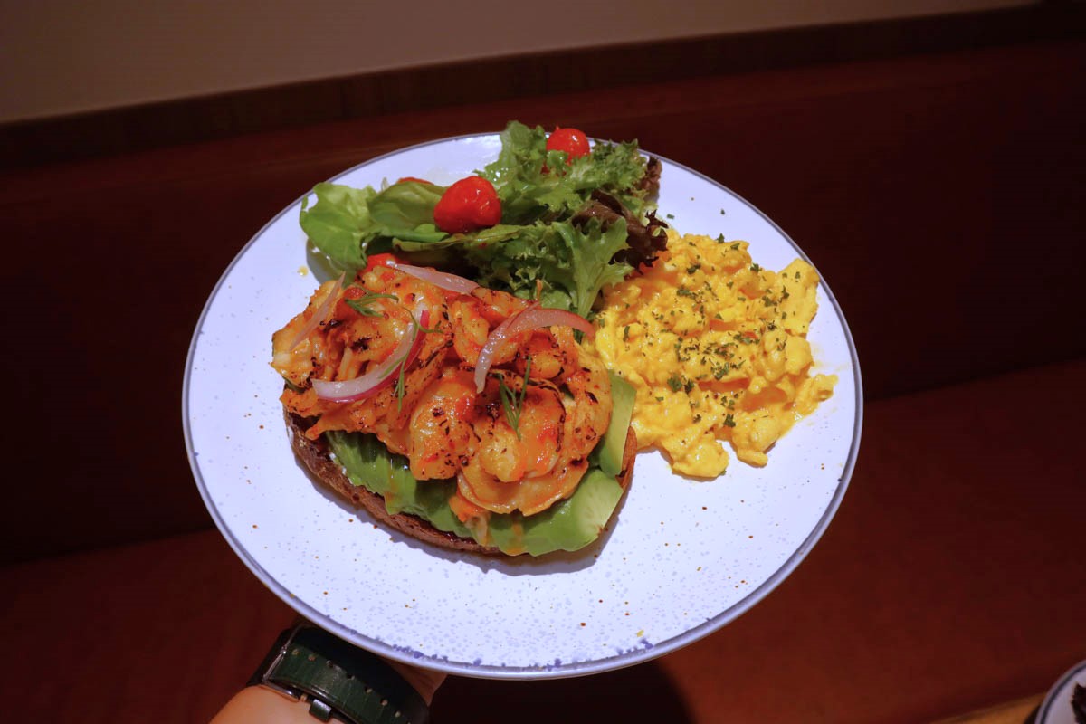 paran label - chipotle prawn toast