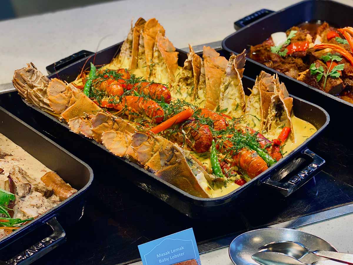Aloft KL Sentral - Masak Lemak Baby Lobster