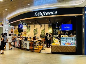 Delifrance Singapore - Exterior