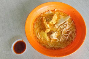 berseh food centre spring cleaning - curry chicken noodles