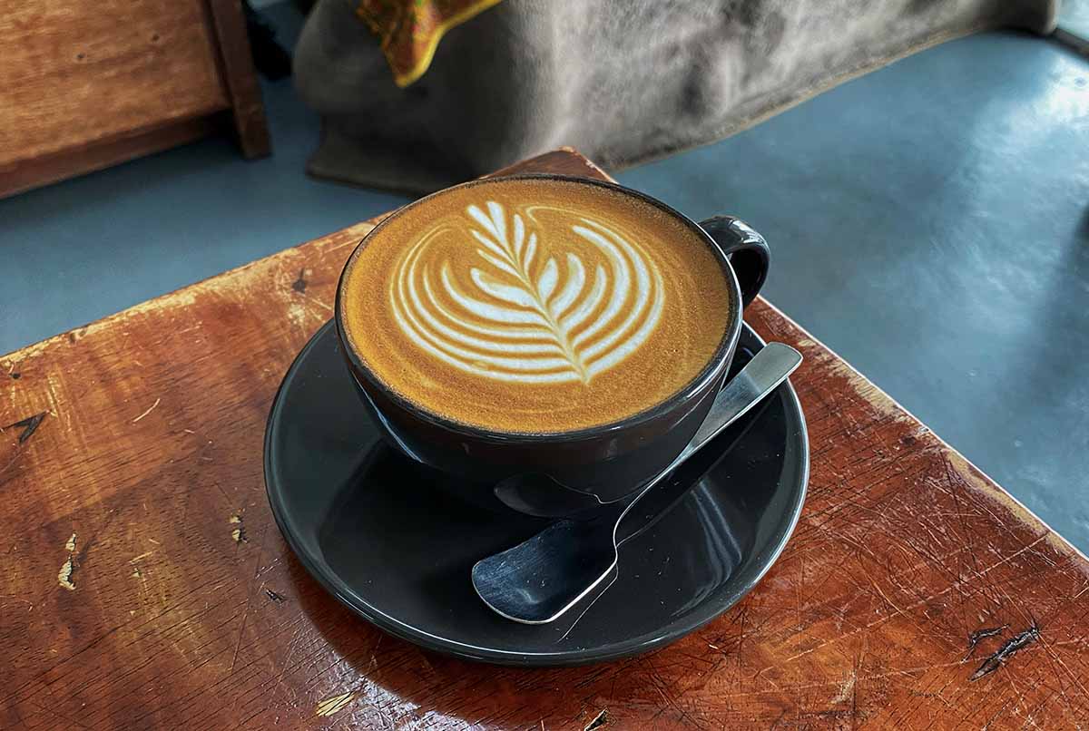 Mendung Kafe - Latte