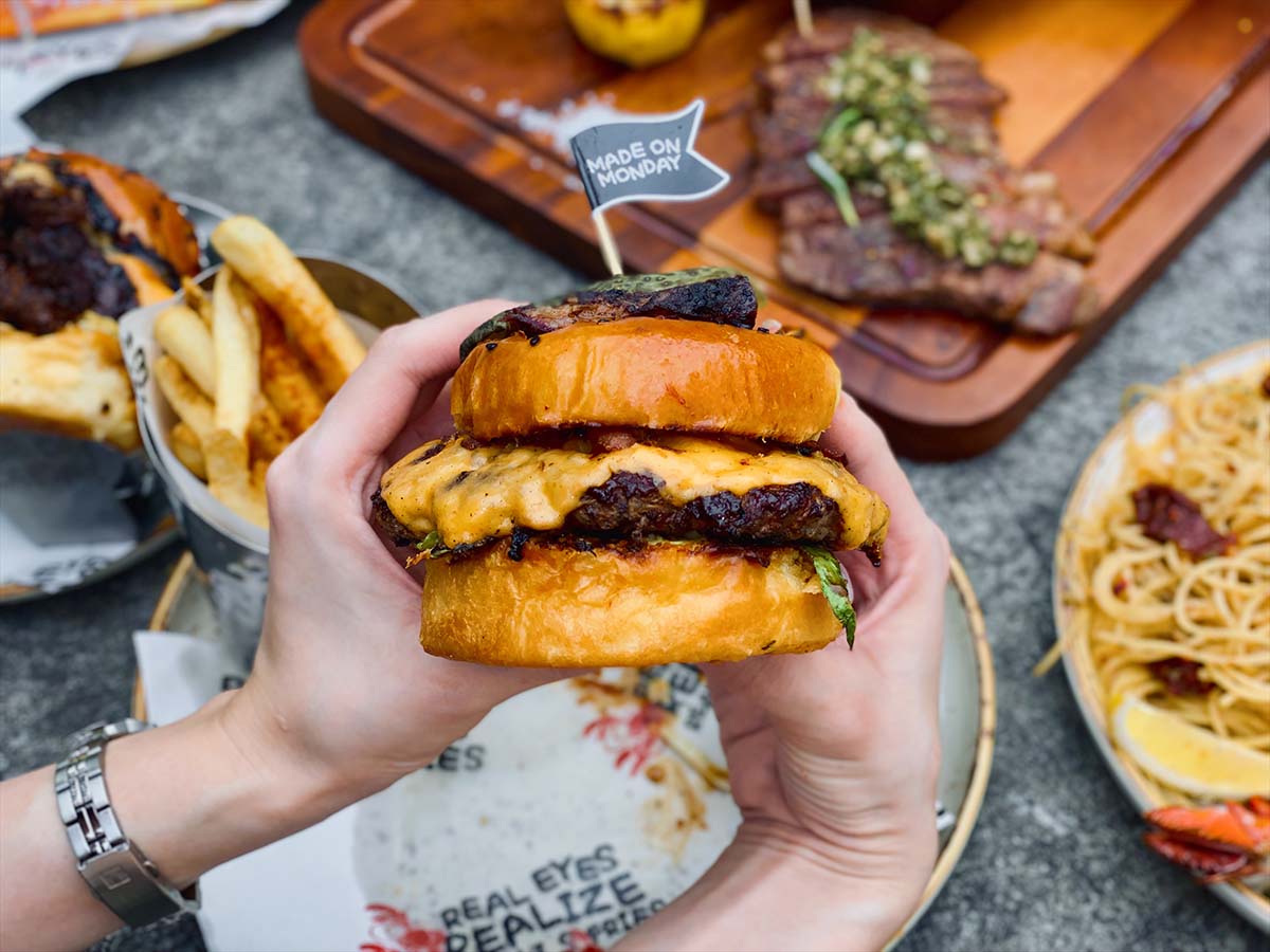 Made on Monday HQ - Brisket cheeseburger