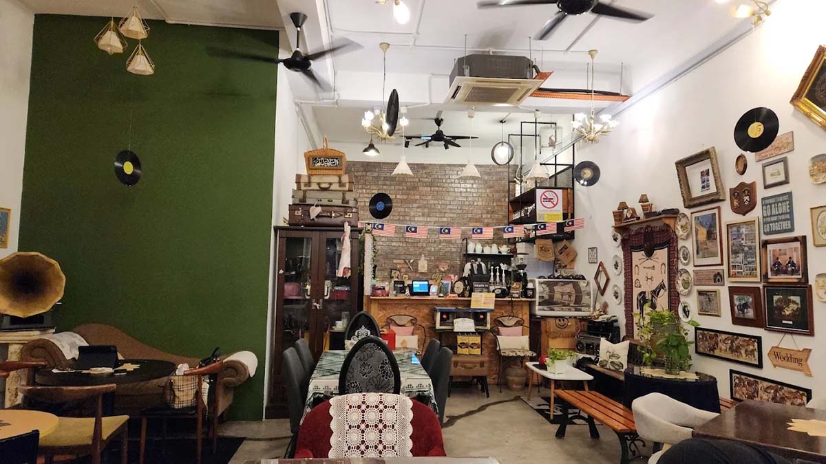 Kafe OYA - Interior