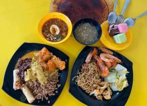$7 cai fan buffet - overview of all dishes tried, 2 mains, laksa, soup & dessert