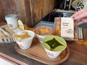 Aifo Kato - 3 drinks & Butter Tteok