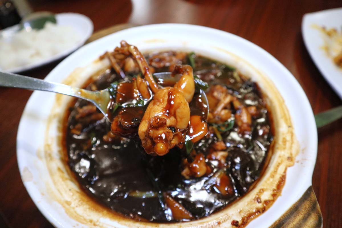 westlake - claypot frog leg