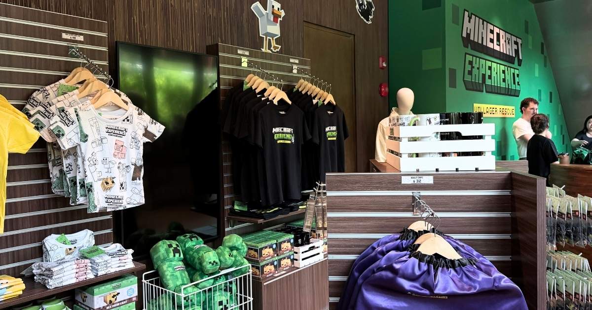 Minecraft Experience - pic of the merchandise shop