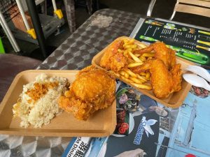 Xiang Xiang Ji - Both chicken sets