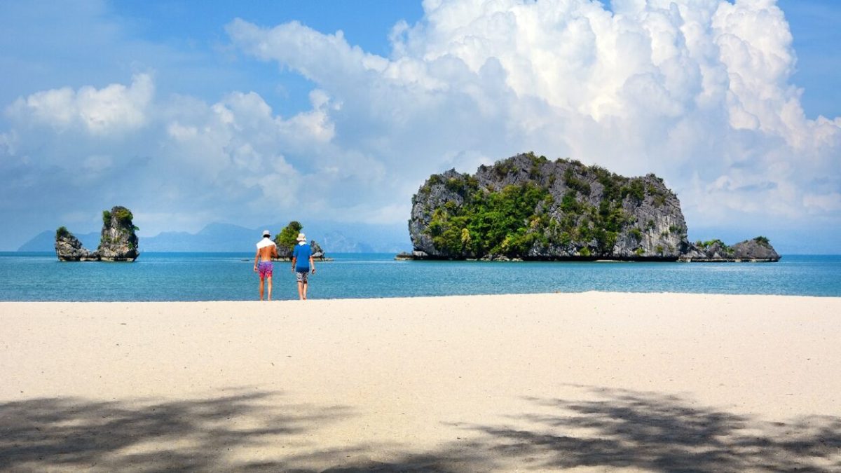 beach - tanjung rhu langkawi