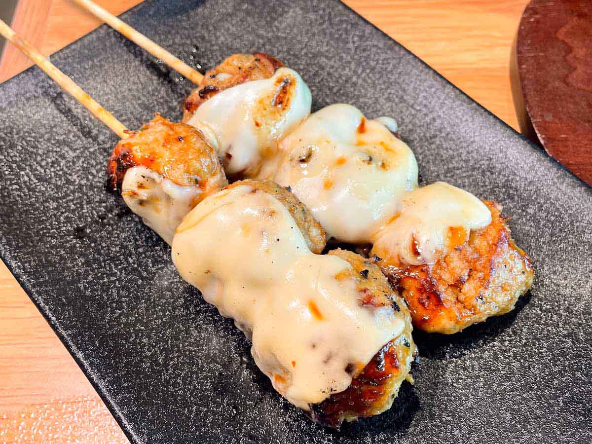 torikizoku opening - chicken meatball with cheese