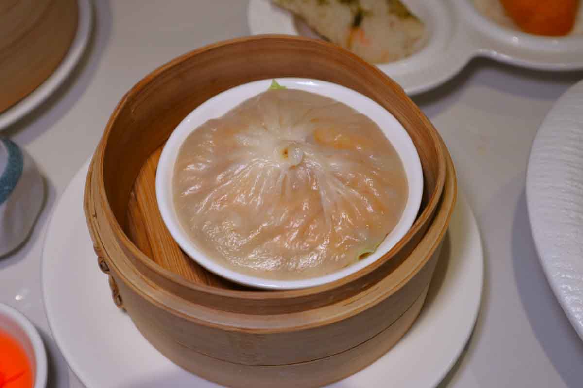 loong dim sum - juicy bao